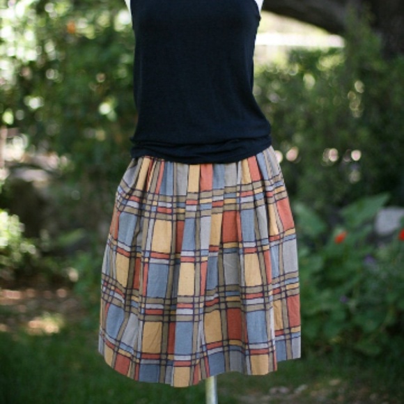 Vintage Dresses & Skirts - VINTAGE Cotton Autumn Color Skirt - 23" Waist xs